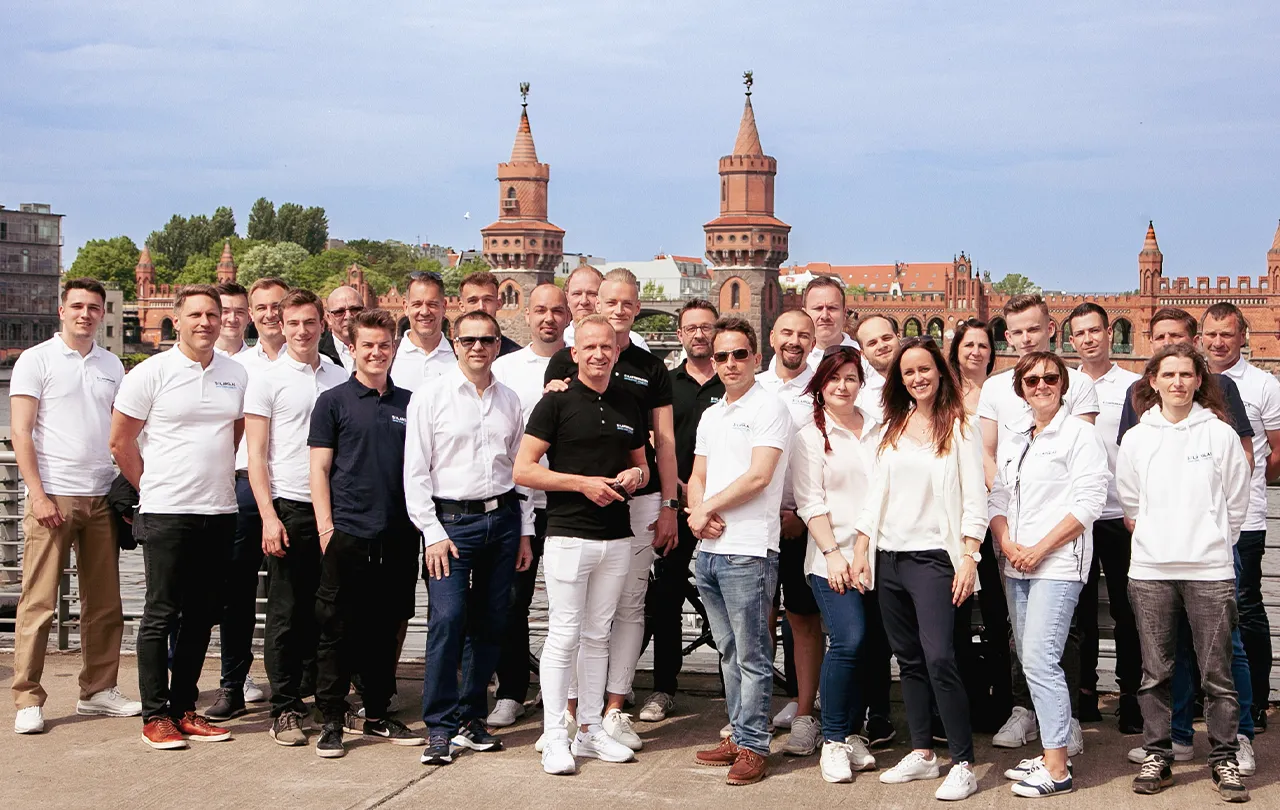 Jobs Premium Solarglas Sachbearbeiter Baunantraege Team